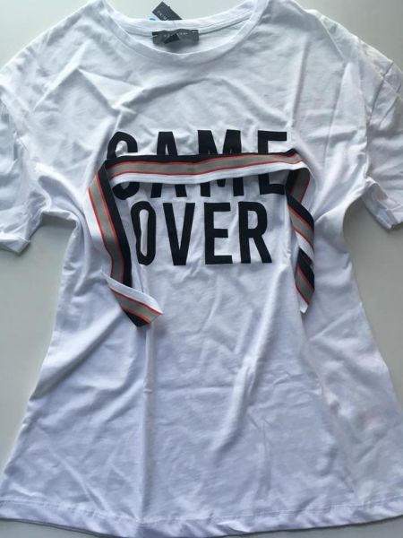 T-shirt importado game over