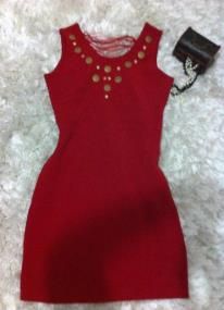 VESTIDO VERMELHO FRANJAS NAS COSTAS